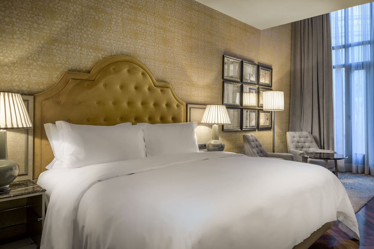 Ropa de cama hipoalergénica y minibar
