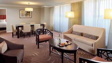 32-Zoll-Smart-TV mit Kabelempfang, Fernseher, Videospielkonsole