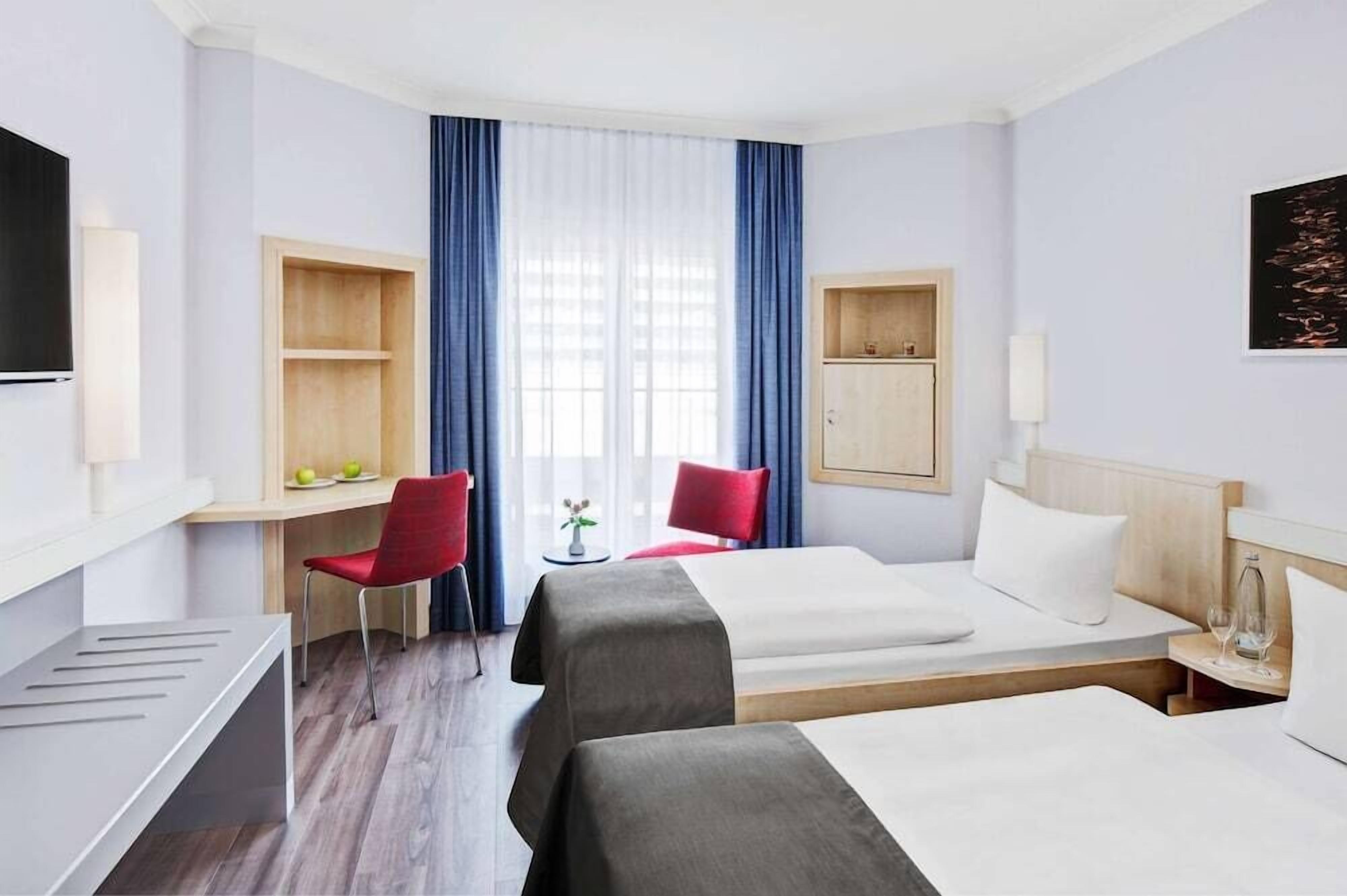 Chambres insonorisées, lits bébé (gratuits), Wi-Fi gratuit