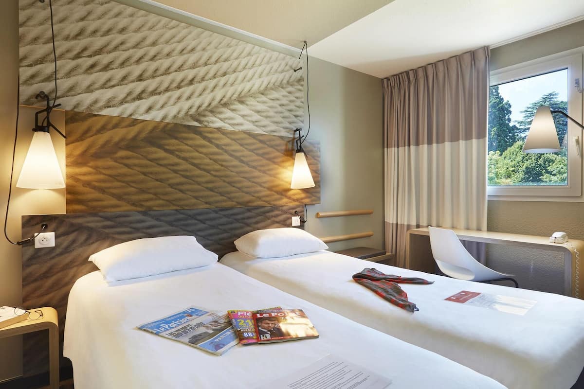 Standard Room, 2 Single Beds