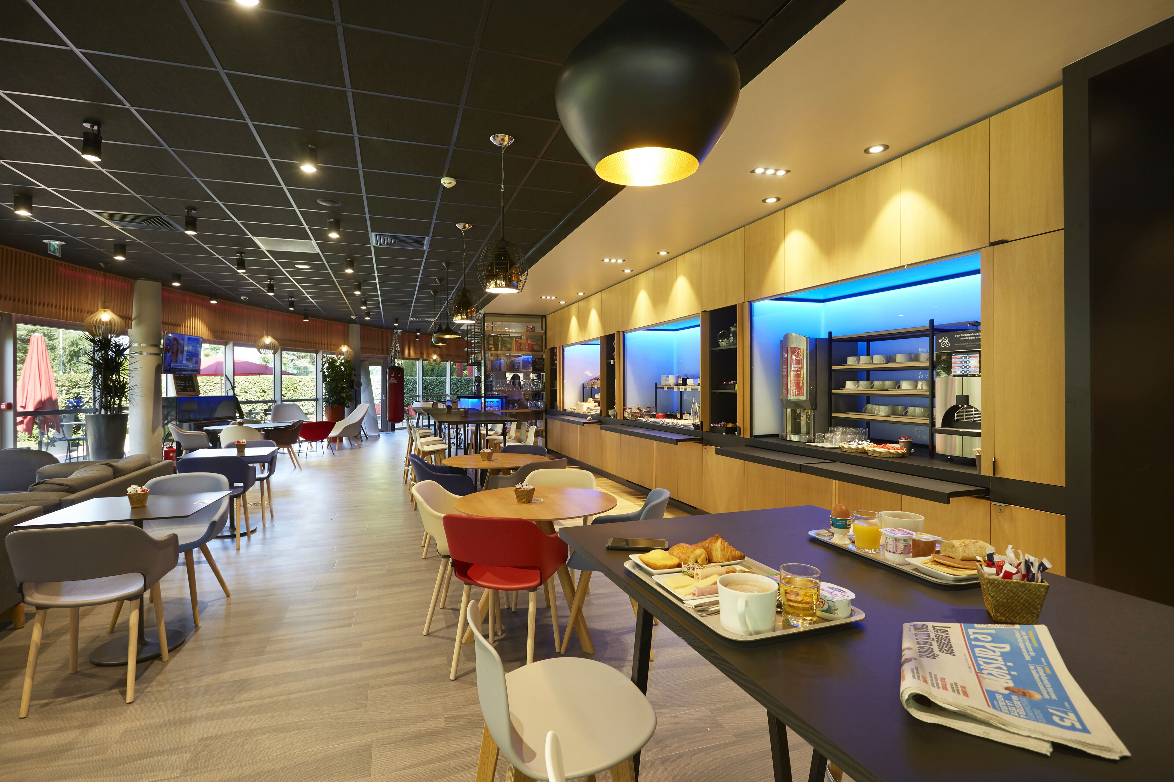 daily buffet breakfast (eur 13.90 per person)