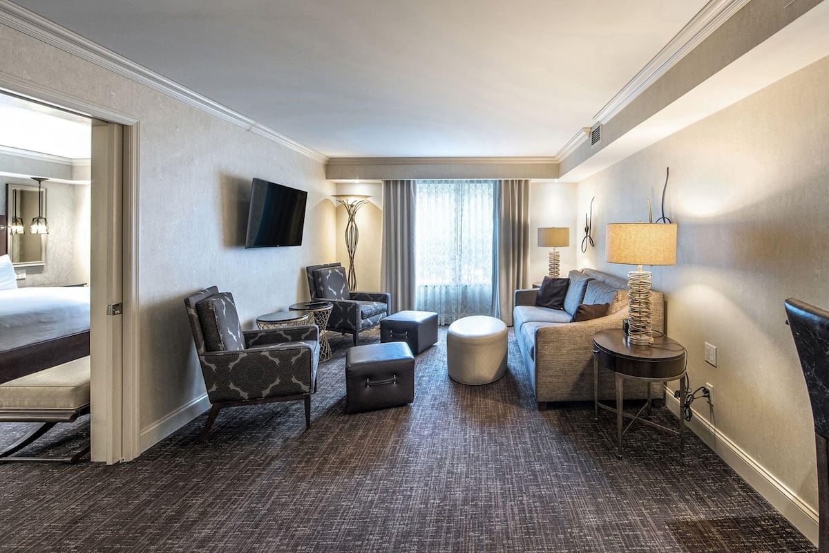 Suite, 1 King Bed, Non Smoking, Refrigerator & Microwave | In-room safe, desk, laptop workspace, blackout curtains