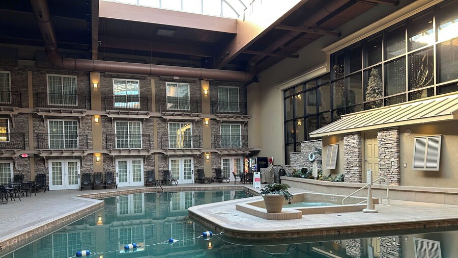 Eden Resort and Suites, BW Premier Collection