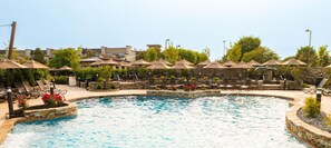 Indoor pool, seasonal outdoor pool, cabanas (surcharge), pool umbrellas - Eden Resort and Suites, BW Premier Collection (Lancaster)