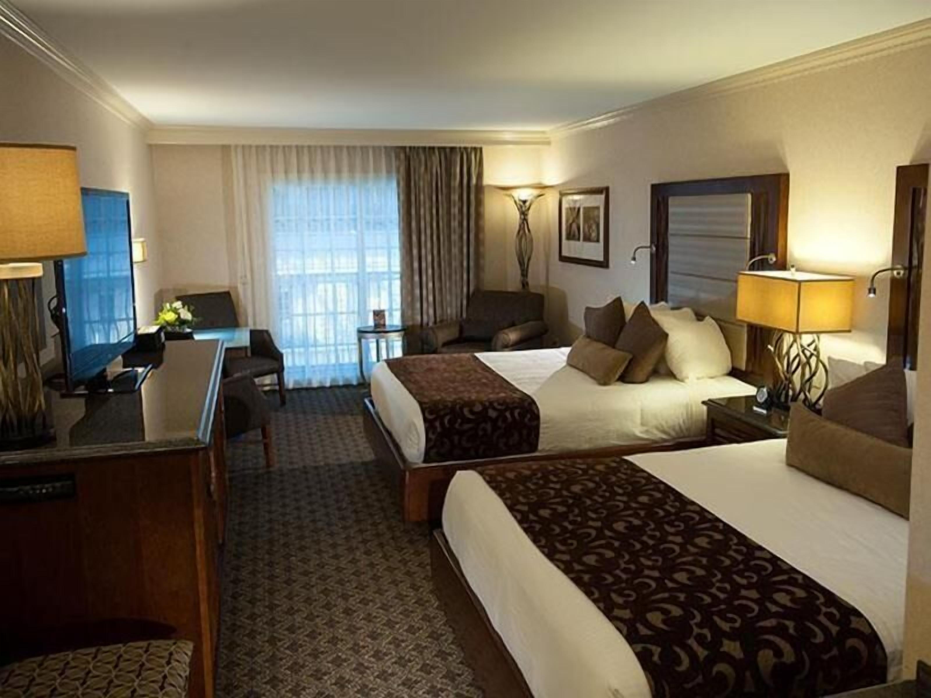 In-room safe, desk, laptop workspace, blackout drapes