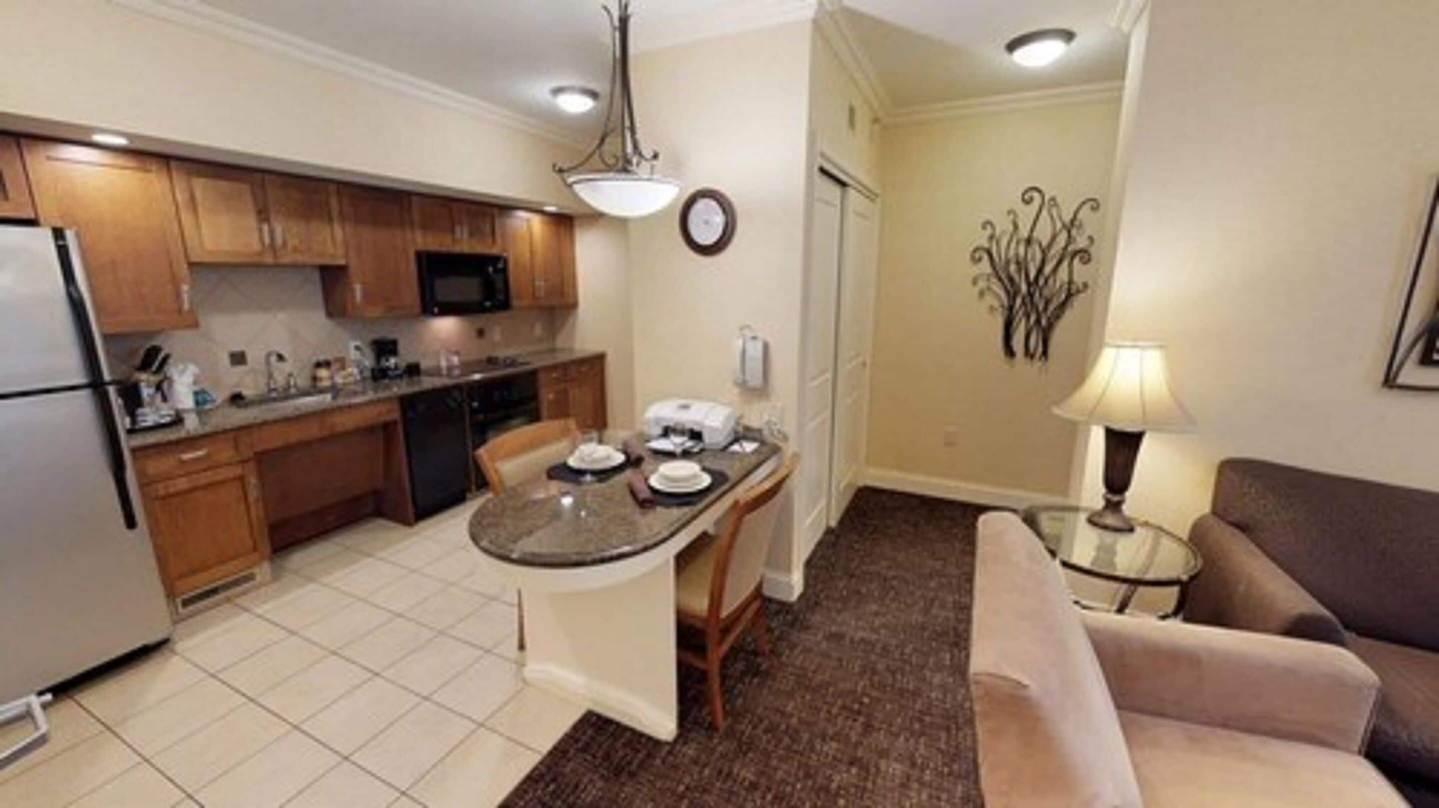 1 bedroom, in-room safe, desk, blackout curtains