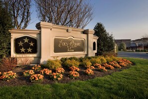 المنشأة من الخارج