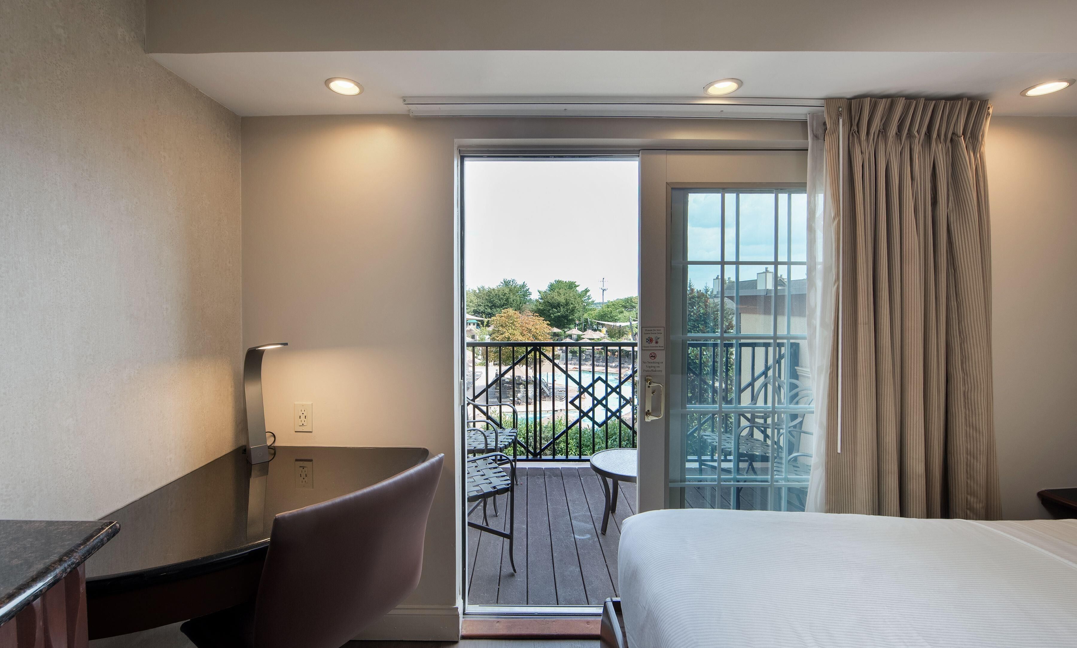 Sviitti, useita sänkyjä, tupakointi kielletty, jääkaappi ja mikroaaltouuni (with Sofabed) | Näkymä huoneesta