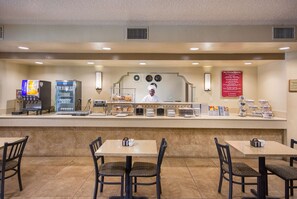 Free daily cooked-to-order breakfast 