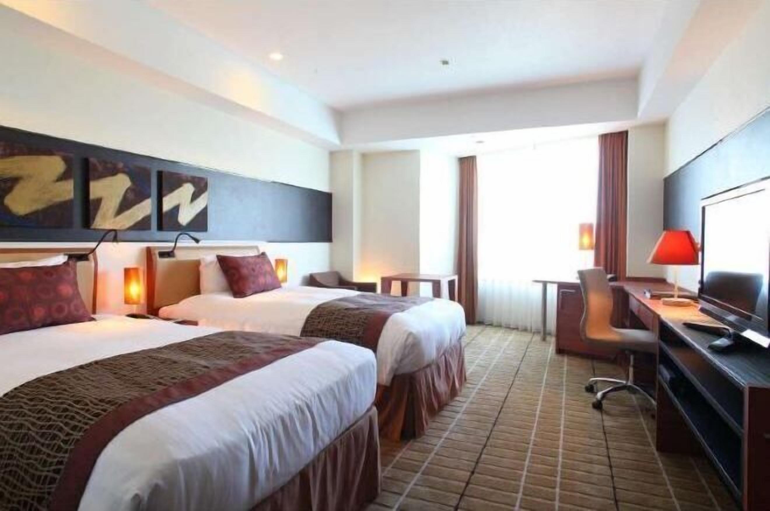 Coffres-forts dans les chambres, rideaux occultants