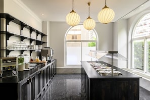 Daily buffet breakfast (EUR 11 per person)