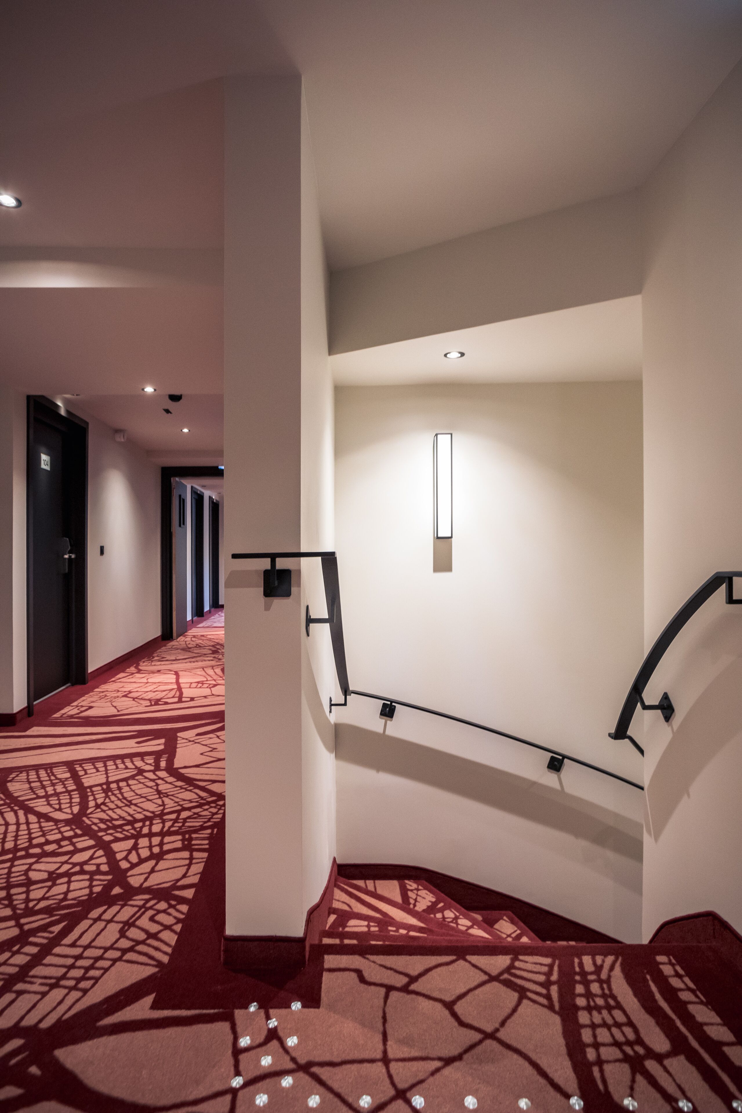 handrails in hallways