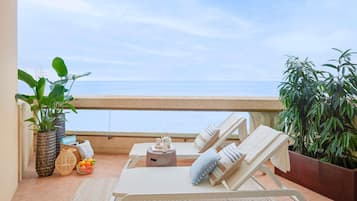 Hochwertige Bettwaren, Minibar, Zimmersafe, individuell eingerichtet
