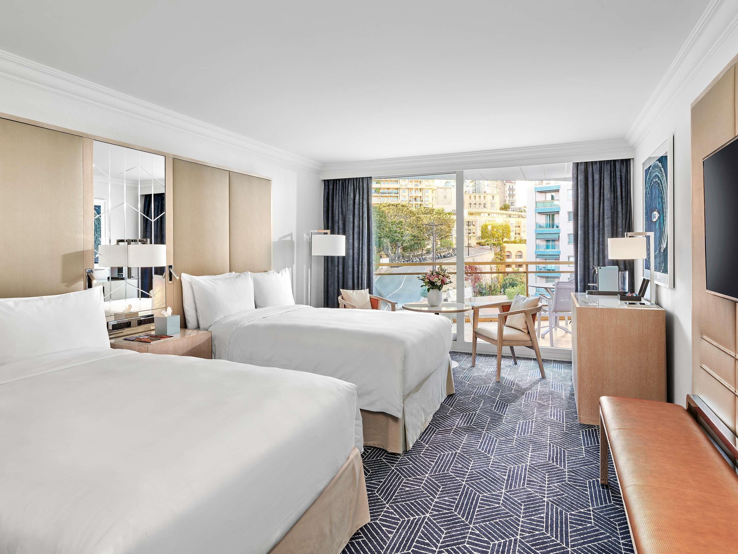 Hairpin Room, City view, Two double beds