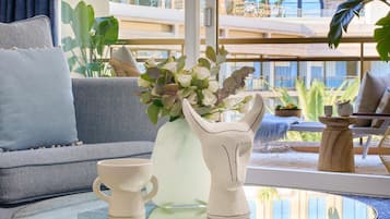Junior-Suite, 2 Doppelbetten, Gartenblick