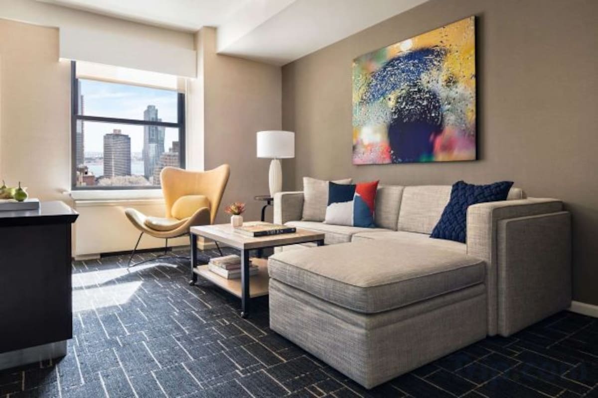 One Bedroom Two Queen Apartment