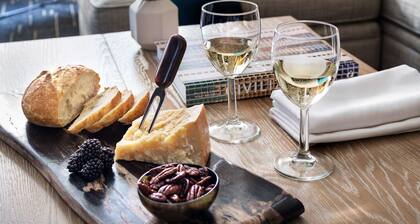 The Shelburne Sonesta New York