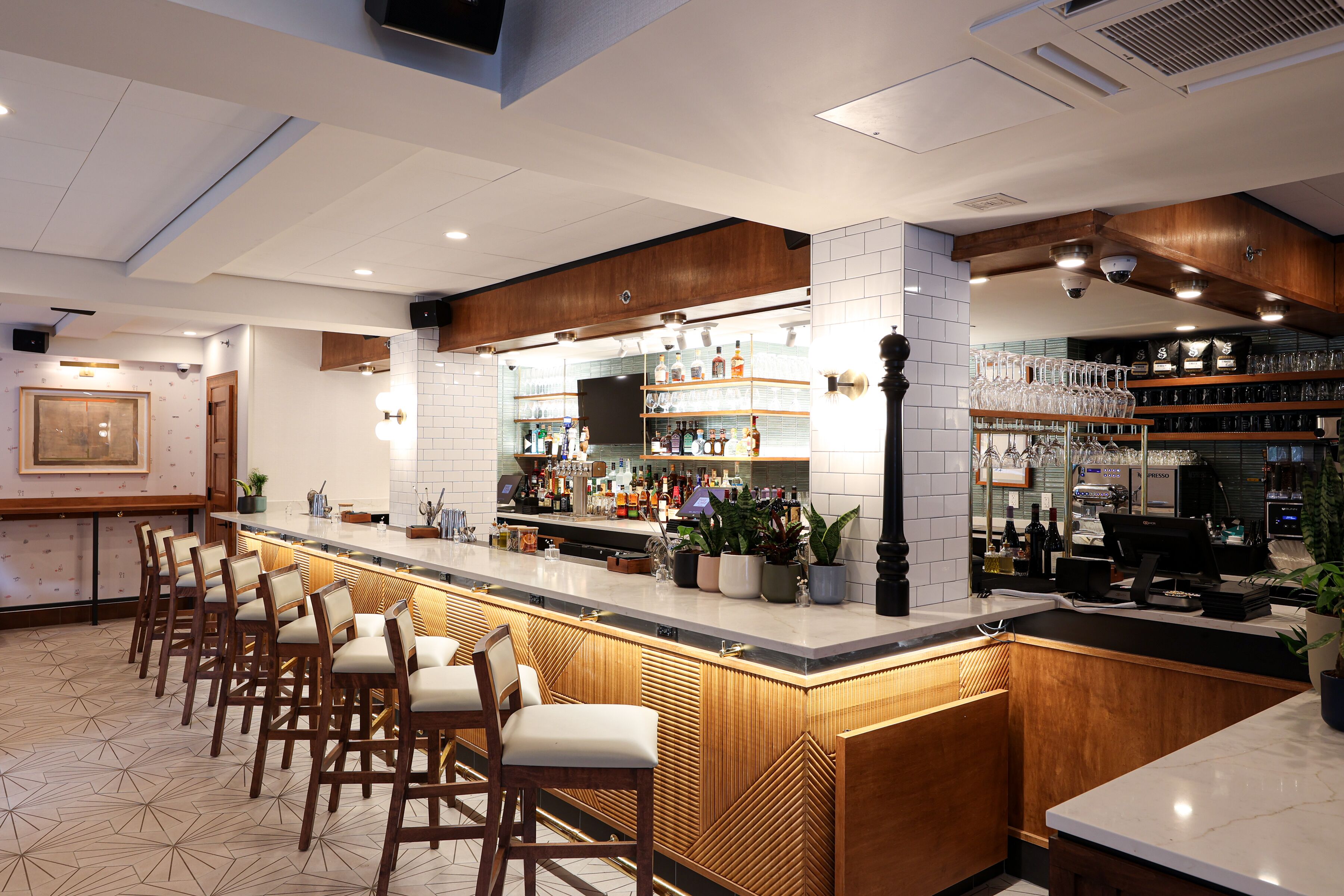 Photo - Shelburne Hotel & Suites by Affinia