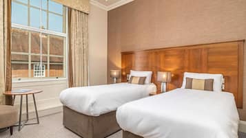 Classic Twin Room, 1 Double Bed | Premium bedding, desk, laptop workspace, blackout curtains