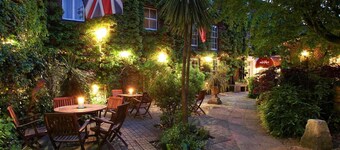 Mercure White Hart Hotel Salisbury and Apartments