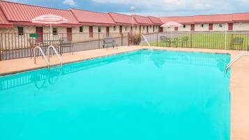 Utomhuspool