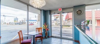 Ozark Junction mountain view by OYO