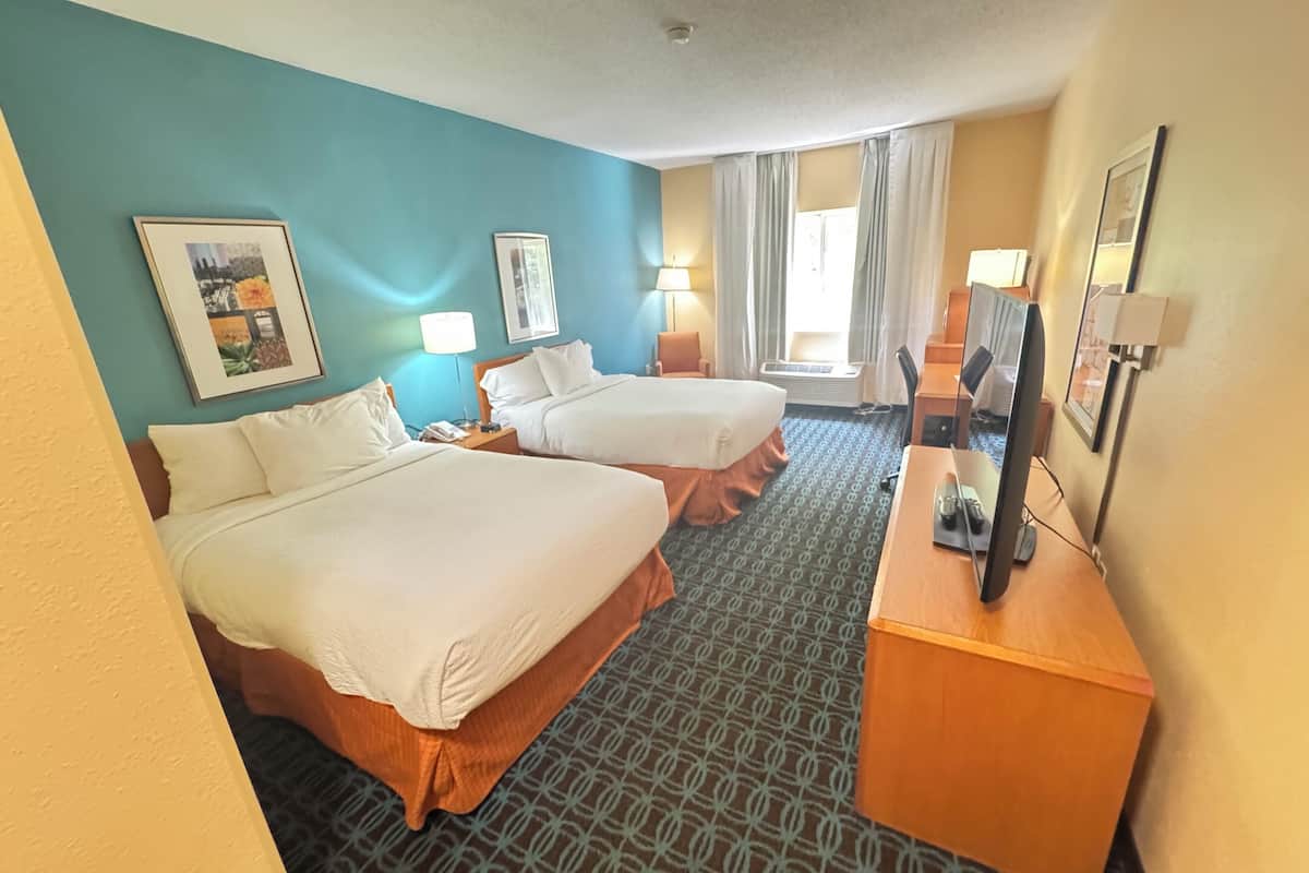 desk, iron/ironing board, free cots/infant beds, free wifi