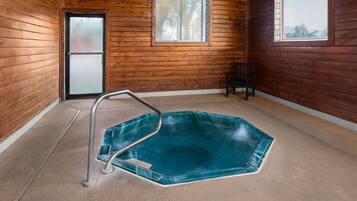 Una piscina techada