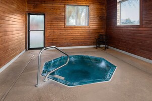 Una piscina techada