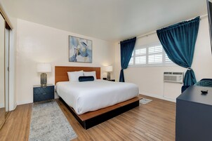 Suite, 1 habitación | Ropa de cama de alta calidad y edredones de plumas