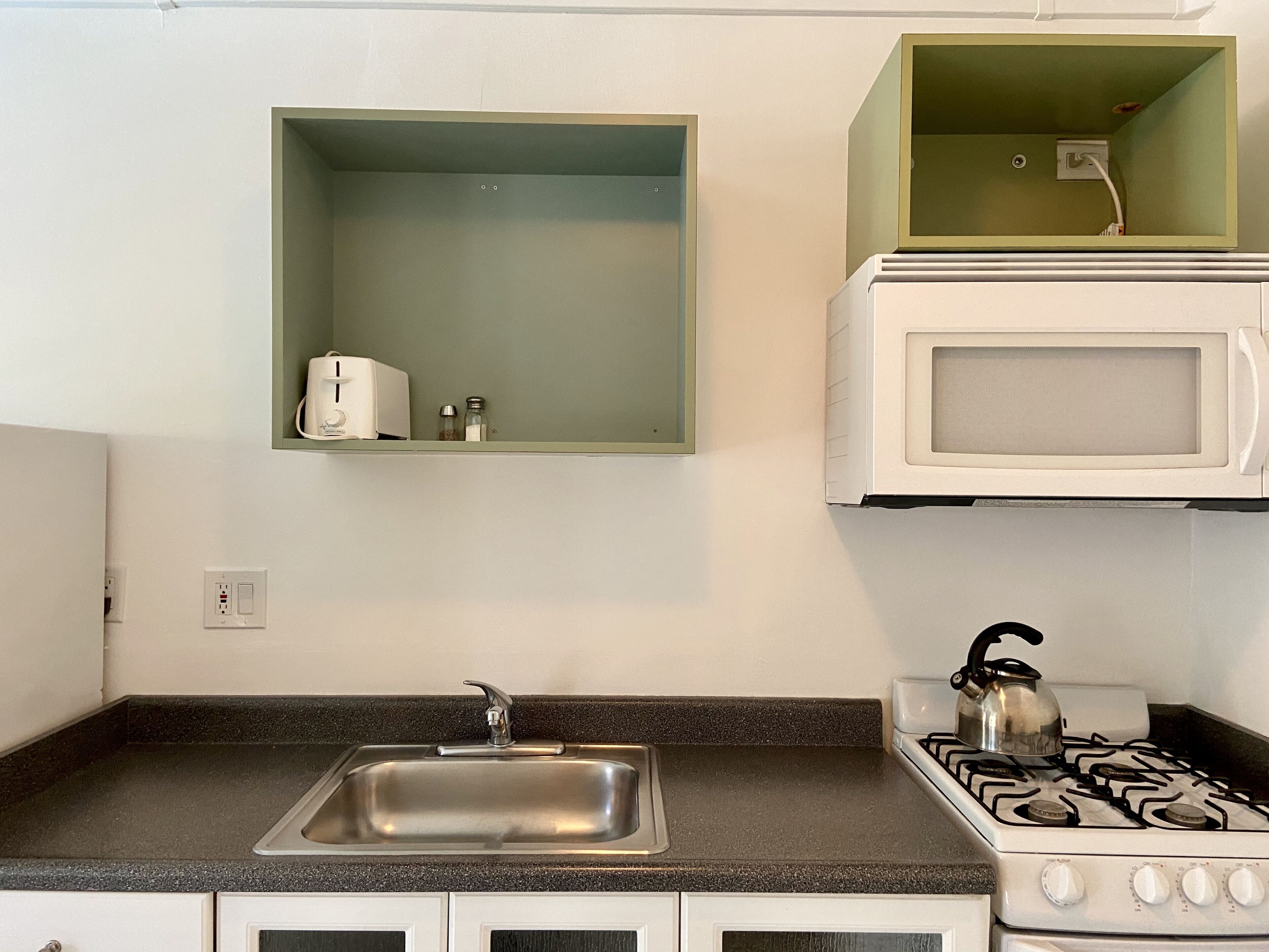 fridge, microwave, coffee/tea maker, paper towels