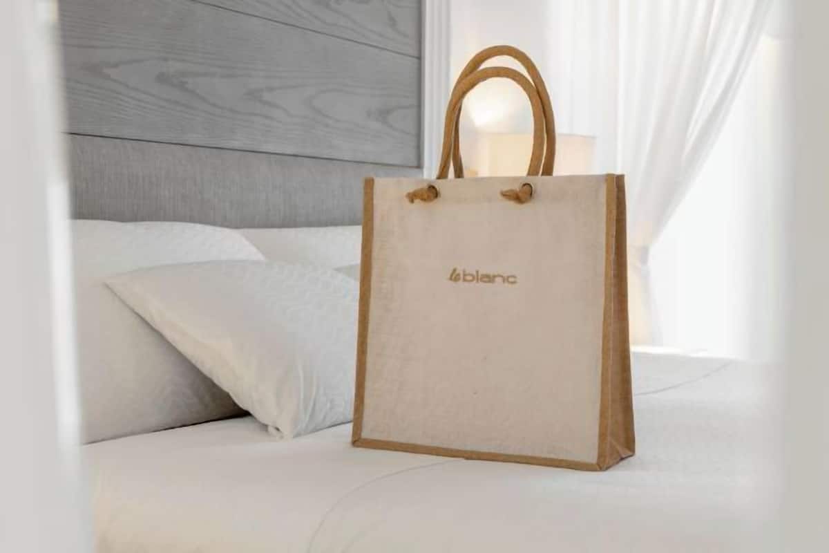 1 dormitorio, ropa de cama de alta calidad, edredones de plumas