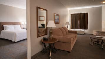 Double Queen Family Suite | Pillowtop beds, desk, iron/ironing board, free WiFi