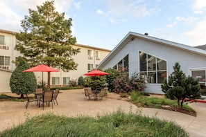 Área de parrillas y picnic