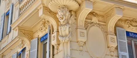 Majoituspaikan julkisivu