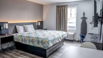 Deluxe-Zimmer, 1 King-Bett, Nichtraucher, Küche | Kostenloses WLAN, Bettwäsche