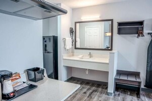 Standard Room, 2 Double Beds, Non Smoking, Kitchen | Iron/ironing board, free WiFi, bed sheets