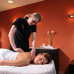 Body treatments, facials, massage/treatment rooms, massages