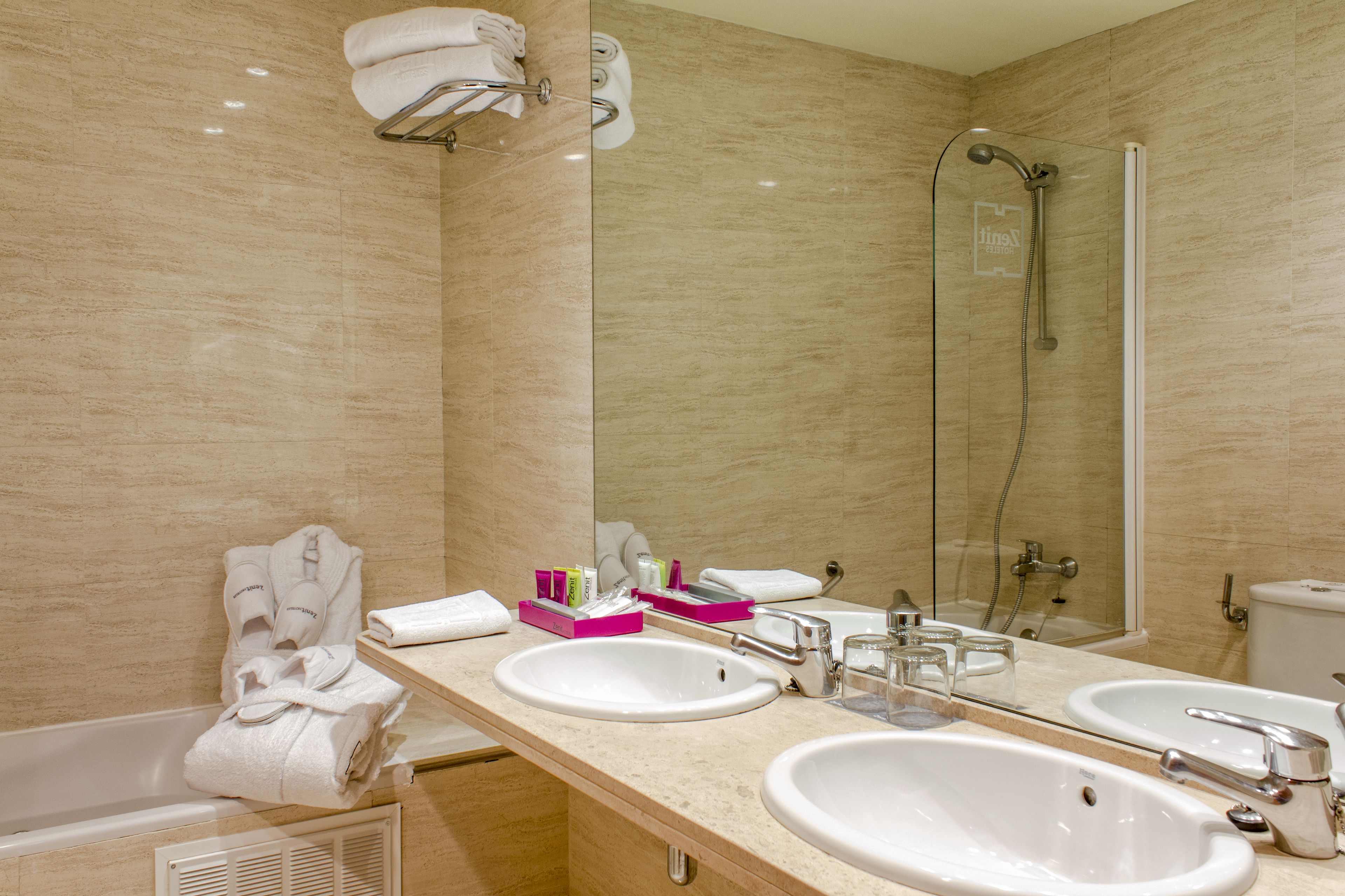 Photo - Zenit Don Yo