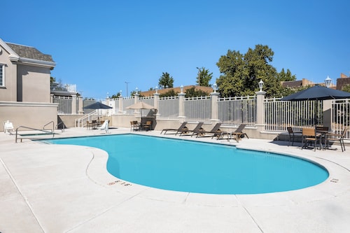 Holiday Inn Redding by IHG