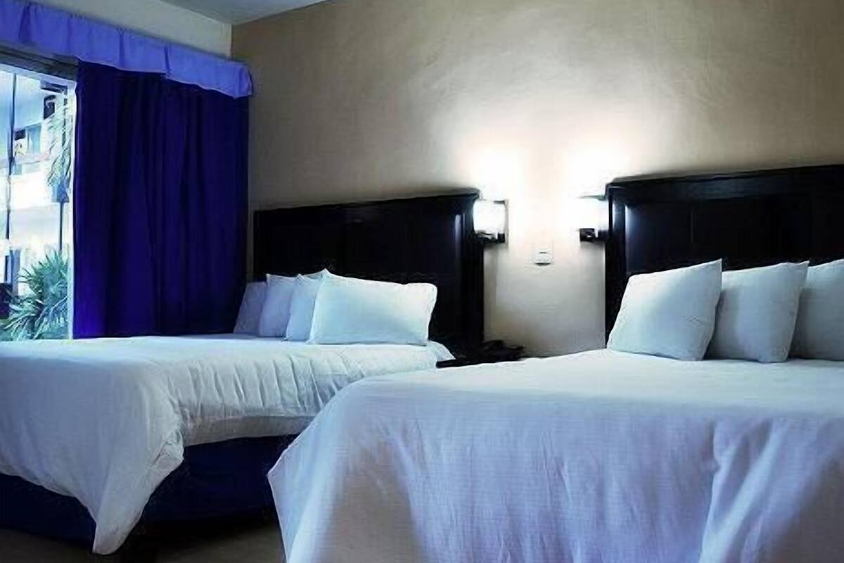 1 bedroom, in-room safe, desk, blackout drapes