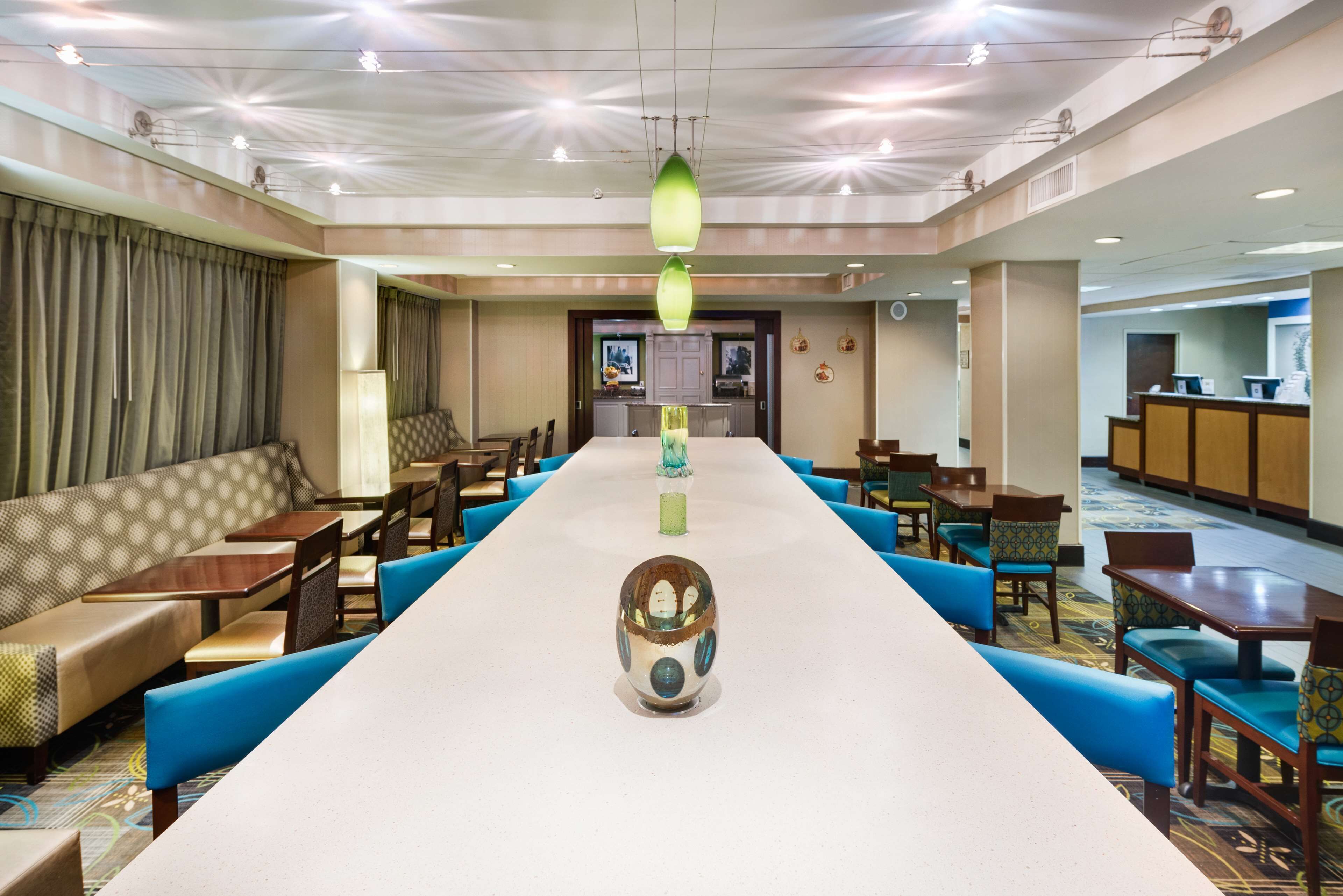 free daily self-service breakfast