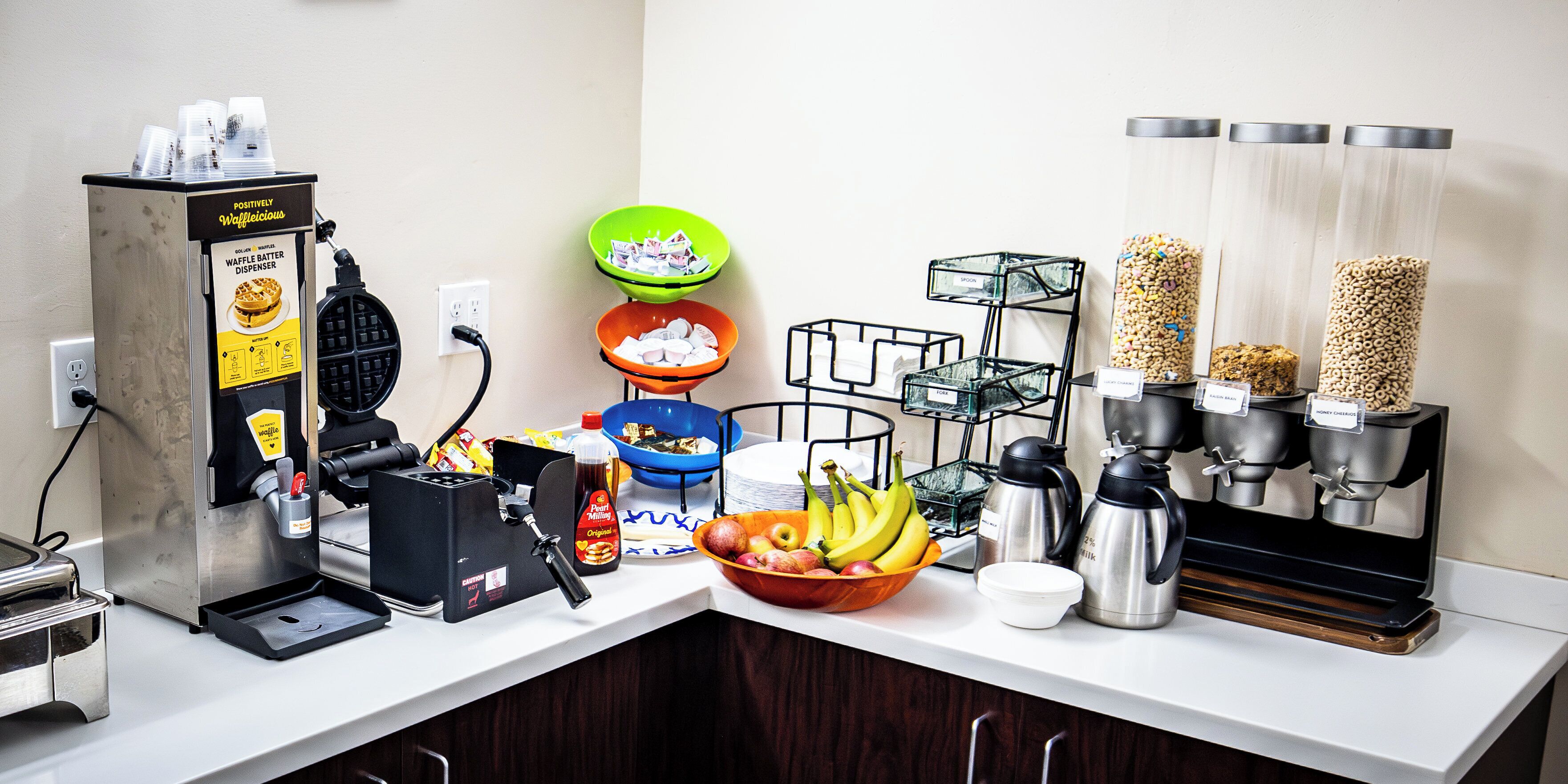 فطور أوروبي مجانًا يوميًا