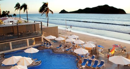 Royal Villas Resort