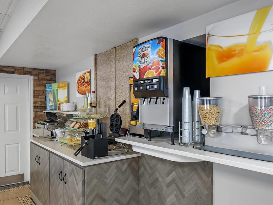Café da manhã completo grátis