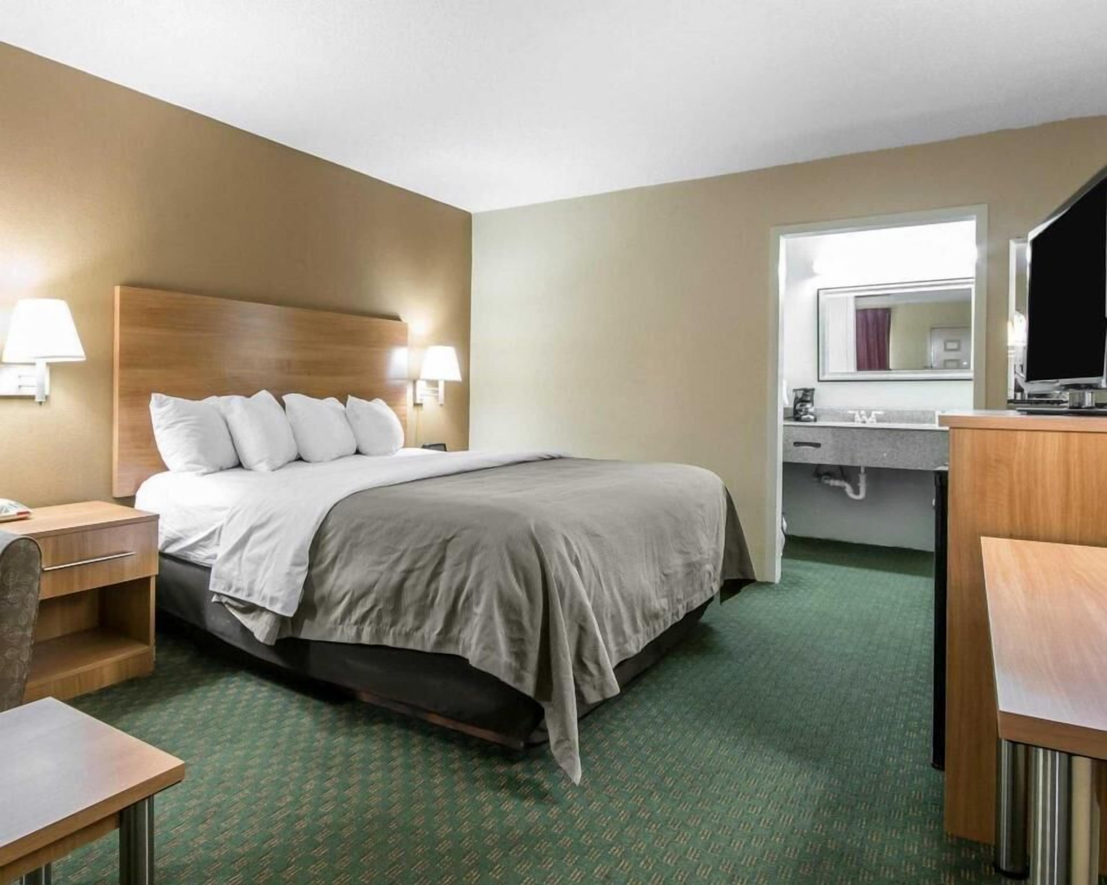 Blackout drapes, iron/ironing board, free WiFi, bed sheets