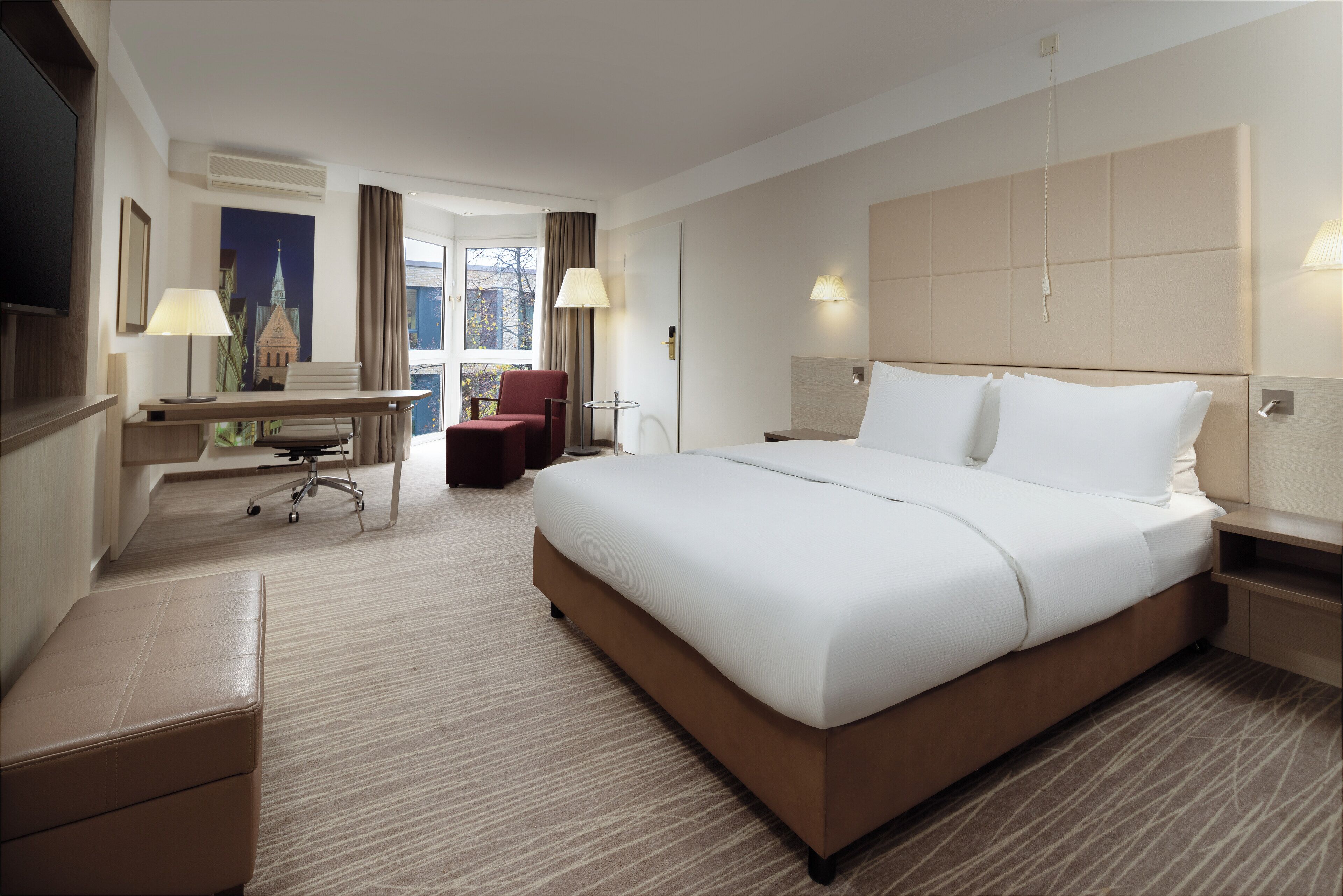 Zimmer, 1 Queen-Bett, barrierefrei | Hochwertige Bettwaren, Daunenbettdecken, Pillowtop-Betten, Zimmersafe