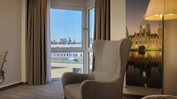Deluxe Room, 1 King Bed