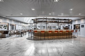 Bar (in der Unterkunft)