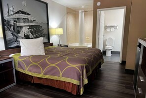 办公桌、熨斗/熨衣板、婴儿床、折叠床/加床(额外收费)